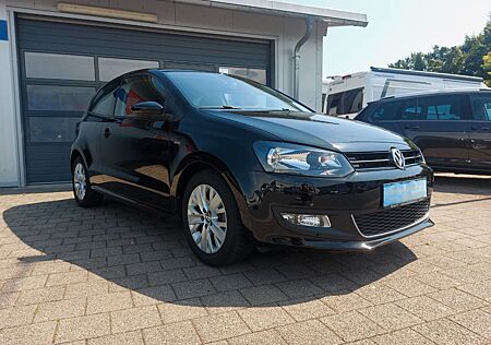 VW Polo Volkswagen V 1.2 TSI Life /PDC/SHZ/KLIMA/ALLWETTER