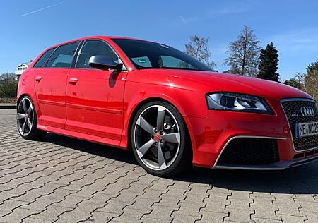 Audi RS3 2.5 TFSI S tronic quattro Sportback -