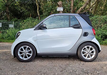 Smart ForTwo cabrio 1.0 52kW passion