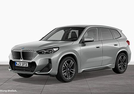 BMW iX1 xDrive30 M Sportpaket Head-Up DAB LED AHK