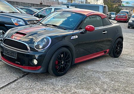 Mini John Cooper Works Coupé