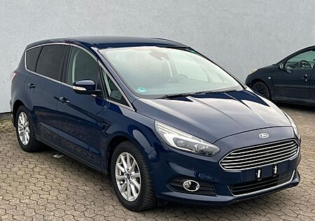 Ford S-Max 2.0TDCI 132kw Titanium - Automatik - LED
