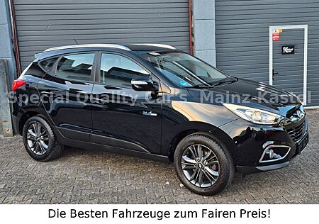 Hyundai ix35 blue 1.6 SUV *Orig 96 Tkm* 4xSHZ NAVI PDC