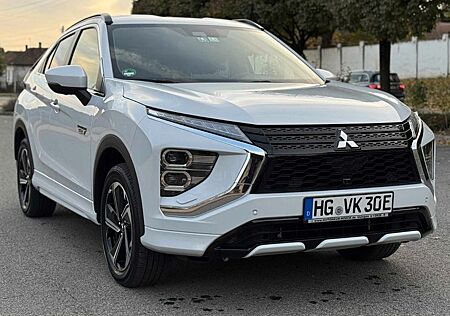 Mitsubishi Eclipse Cross 2.4 PLUG-IN HYBRID 4WD Select ...
