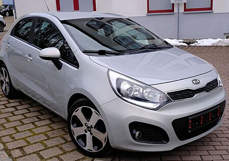 Kia Rio Spirit 1,4 16V TOP ZUSTAND