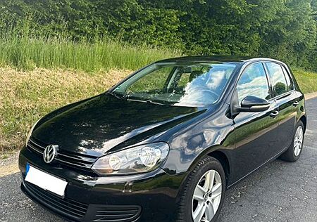 VW Golf Volkswagen 6 1.6 TDI Super Zustand Allwetter S-Heft