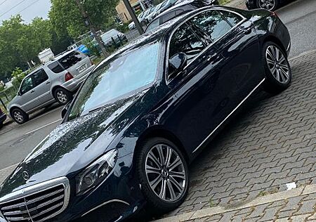 Mercedes-Benz E 200 EXCLUSIVE Autom. EXCLUSIVE