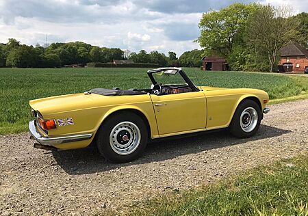 Triumph TR6