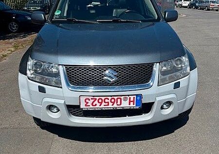 Suzuki Grand Vitara 2.0 Club