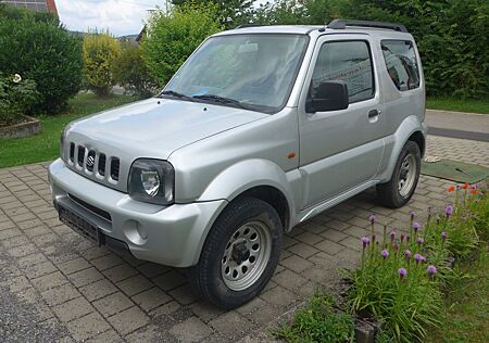 Suzuki Jimny 4WD -