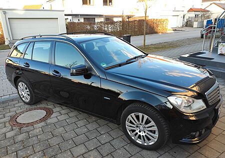 Mercedes-Benz C 200 CDI T BlueEFFICIENCY - Top Gepflegt