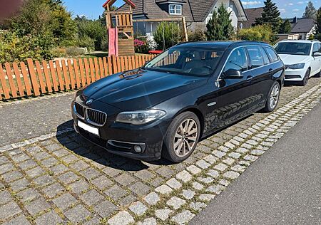 BMW 535d Touring A Luxury Line Fond Entertainment