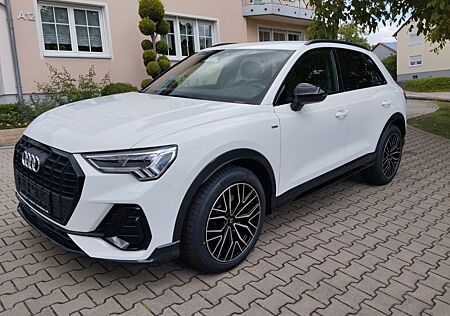 Audi Q3 40 TFSI quattro S line, Navi,AHK,Optik-Packet