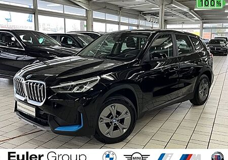 BMW iX1 xDrive 30 Parkass. AD Navi LED 2-Z-Klimaauto