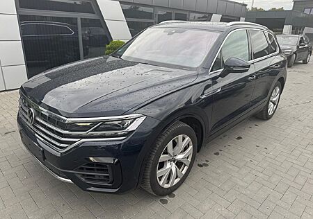VW Touareg Volkswagen Atmosphere 4Motion 4.0 V8 TDI/MATRIX/AHK