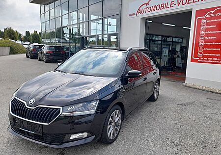 Skoda Fabia 1.0l TSI COMBI LED/PANO/NAVI/SHZG