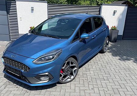 Ford Fiesta ST LED Lenkradh. Sitzheizung DAB