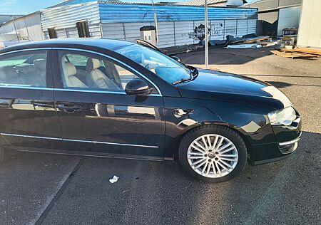VW Passat Volkswagen 3.2 V6 FSI DSG 4Motion Highline Highline