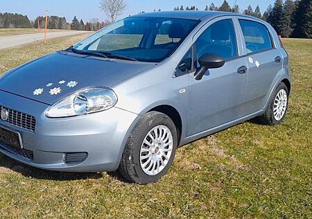 Fiat Punto 1.2 TÜV 03/27