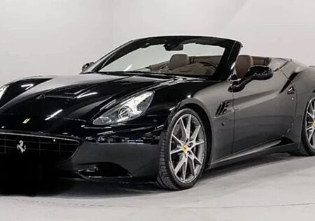 Ferrari California 4.3 V8 4-Sitzer -