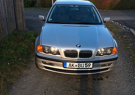 BMW 320i touring -
