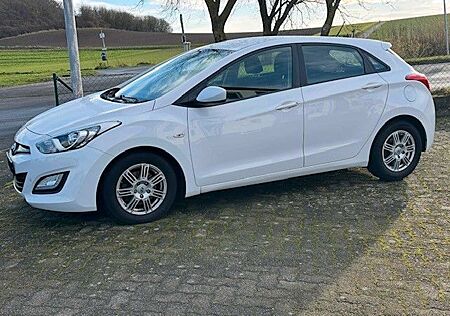 Hyundai i30 1.6 CRDi 81kW Sondermodell, nur Langstrecke