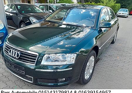 Audi A8 3.7 quattroNavi,Leder,Xenon PDC vorne &hinten