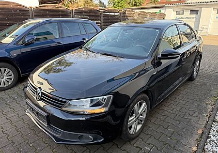 VW Jetta Volkswagen 2.0 TDI MATCH Navi,SHZ,Klimaautomatik,PDC