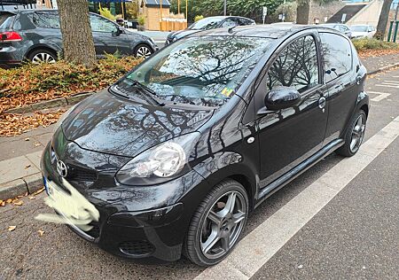 Toyota Aygo (X) Aygo (X) 1,0-l-VVT-i -