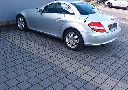 Mercedes-Benz SLK 200 KOMPRESSOR -