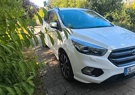 Ford Kuga 1,5 EcoBoost 4x2 110kW ST-Line Automati...