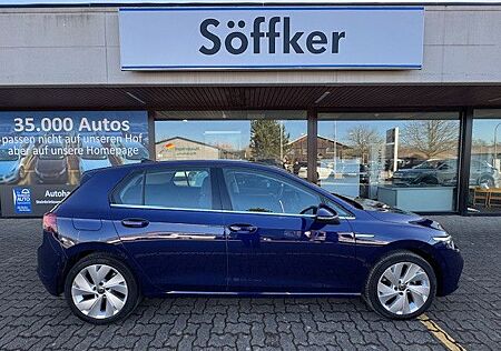 VW Golf Volkswagen VIII Style 1.5 eTSI DSG AHK Navi Rear View