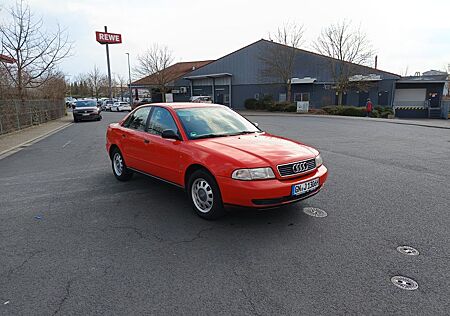 Audi A4 1.6 -oldtimer
