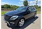 Mercedes-Benz ML 350 BlueTEC 4MATIC *AMG-STYLING*PANO*AIRMATIC