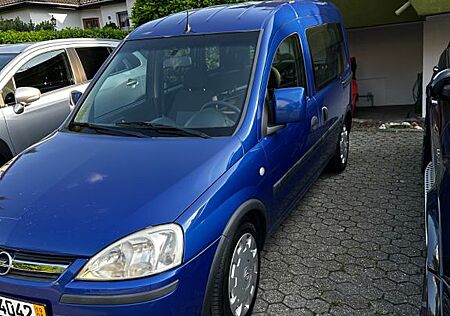 Opel Combo 1.4 Benziner 1.Hand Scheckheft TÜV neu