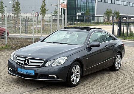 Mercedes-Benz E 350 E -Klasse Coupe CGI BlueEfficiency