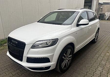Audi Q7 3.0 TDI quattro.AHK.SHZ.7 Sitzer.Panorama