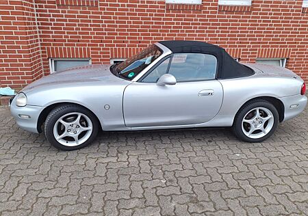 Mazda MX-5 1.6 16V