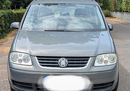 VW Touran Volkswagen 1.9 TDI 74kW Basis Basis