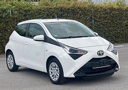 Toyota Aygo (X) -play Apple Car Play Rückfahrkamera