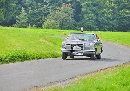 Mercedes-Benz 280