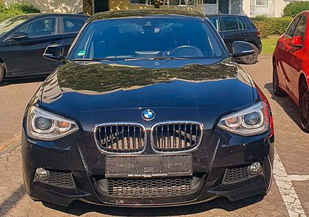 BMW 120d xDrive M Sport Paket M Fahrwerk Navi Prof