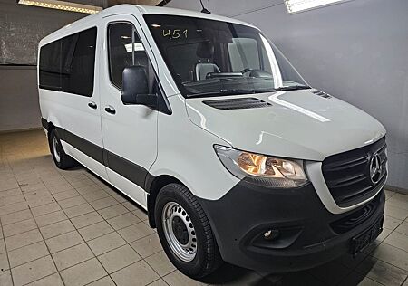 Mercedes-Benz Sprinter 317 CDI 9 Sitzer