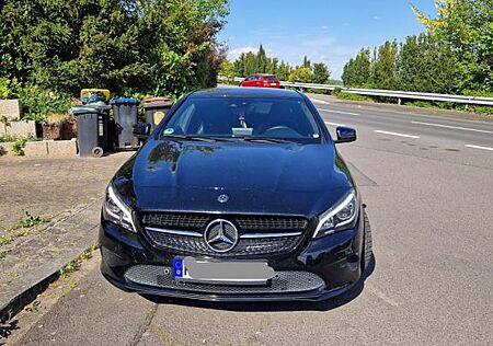 Mercedes-Benz CLA 200 Coupe