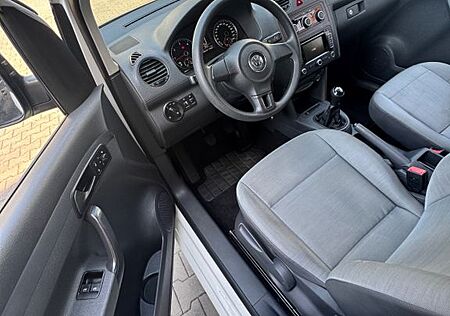 VW Caddy Volkswagen Maxi