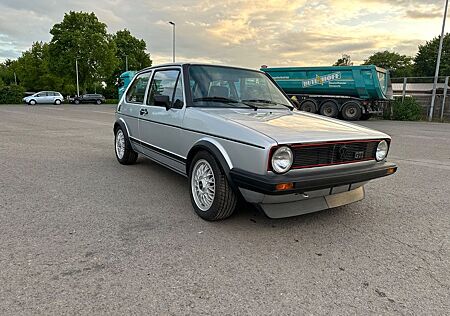 VW Golf Volkswagen 1 GTI