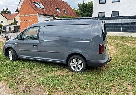 VW Caddy Volkswagen Maxi*Kasten*2.0*AHK*Kamera*Standh. Temp