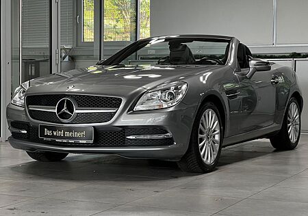 Mercedes-Benz SLK 200 VARIODACH NAVI PDC+KLIMA+SITZH.+AIRSCARF