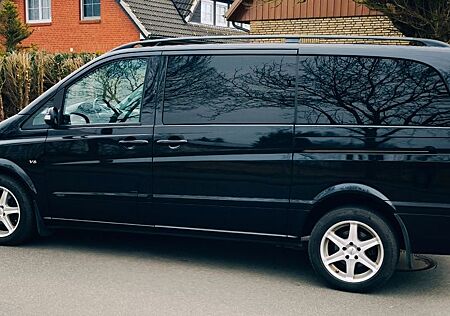 Mercedes-Benz Viano 3.0 CDI AMBIENTE lang AMBIENTE 7 Sitzer