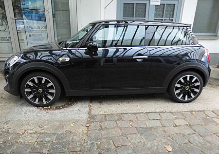 Mini Cooper S COOPER_SE 3-trg. Leder Navi Glasdach LED